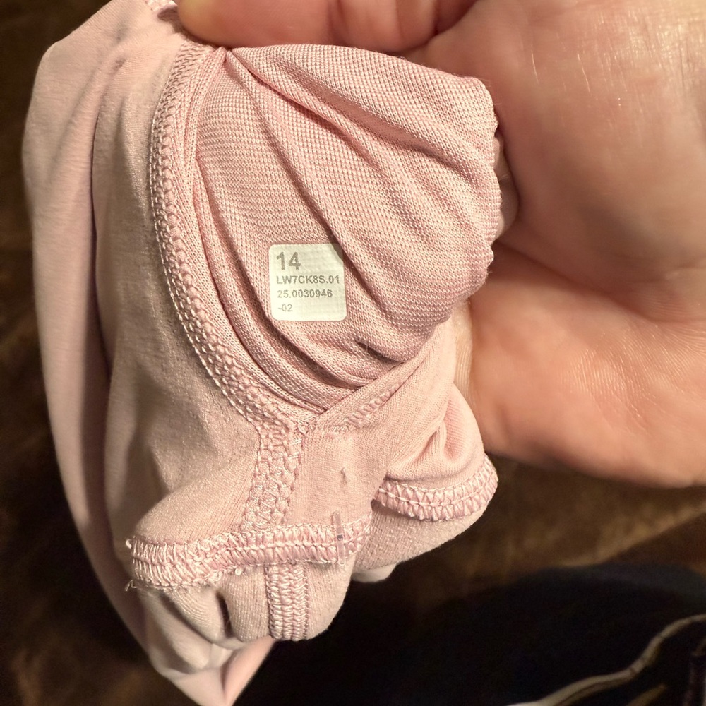 NWT lululemon Women's Light Pink Align Shorts 4” - Picture 8 of 15